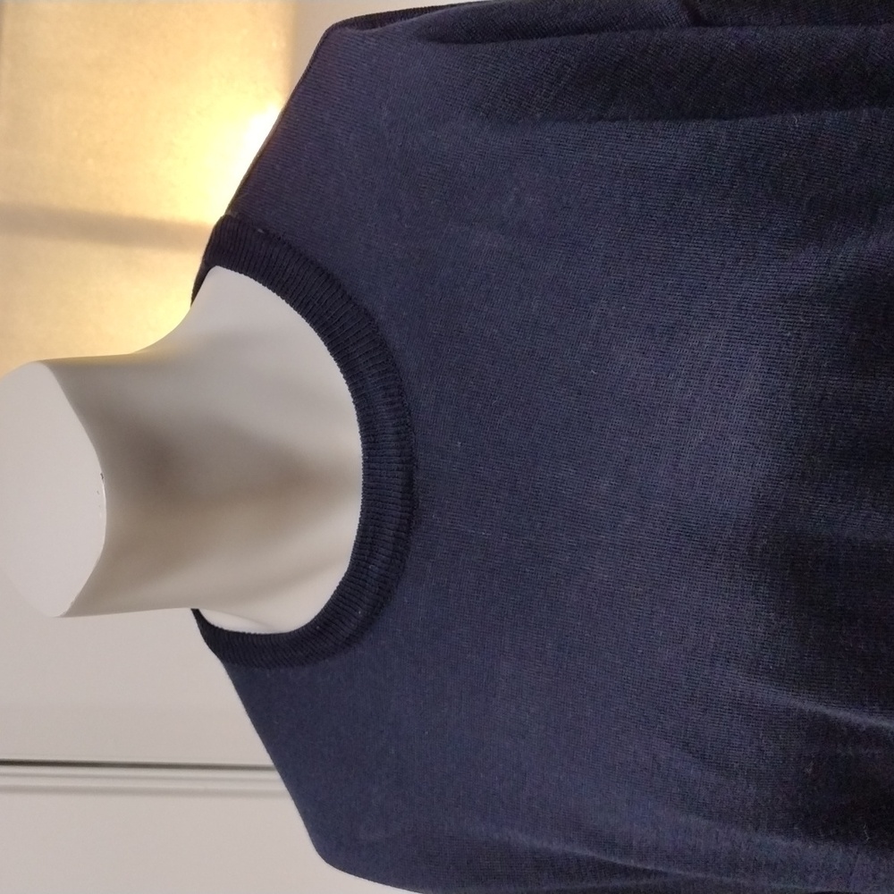 Franco Ponti mens navy blue wool blend crewneck sweater. Mint condition. Large
